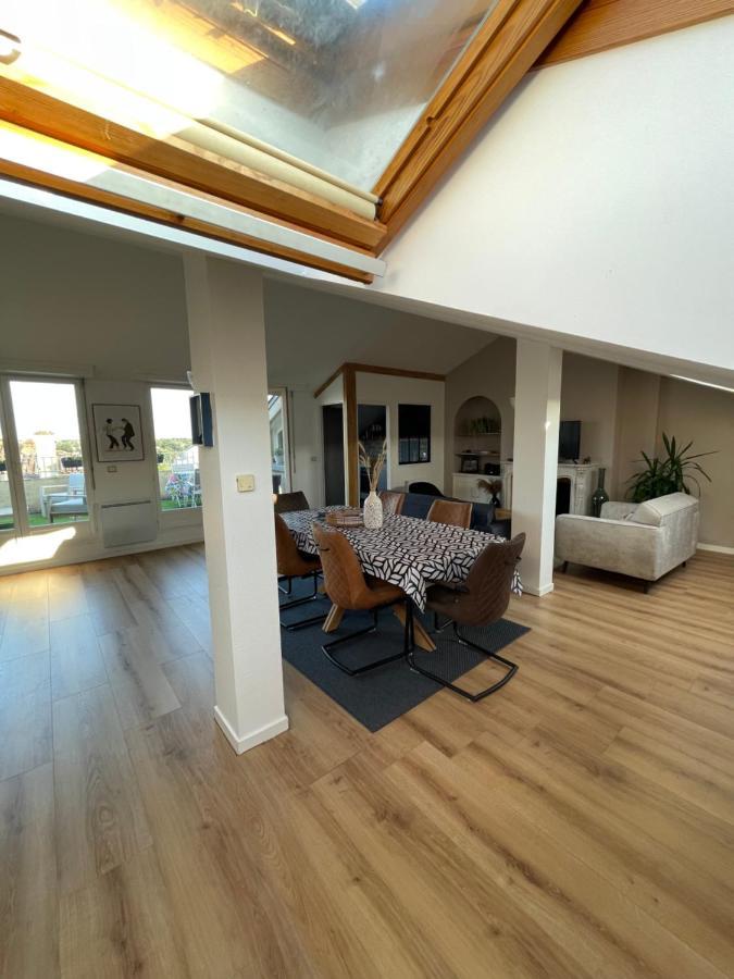 Grand Appartement Hypercentre Avec Terrasse Et Parking Poitiers Exterior photo